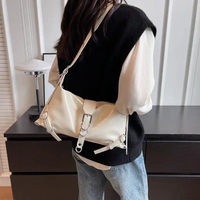 Bolsa Feminina Baguete em Couro Vintage - Loja Femizza