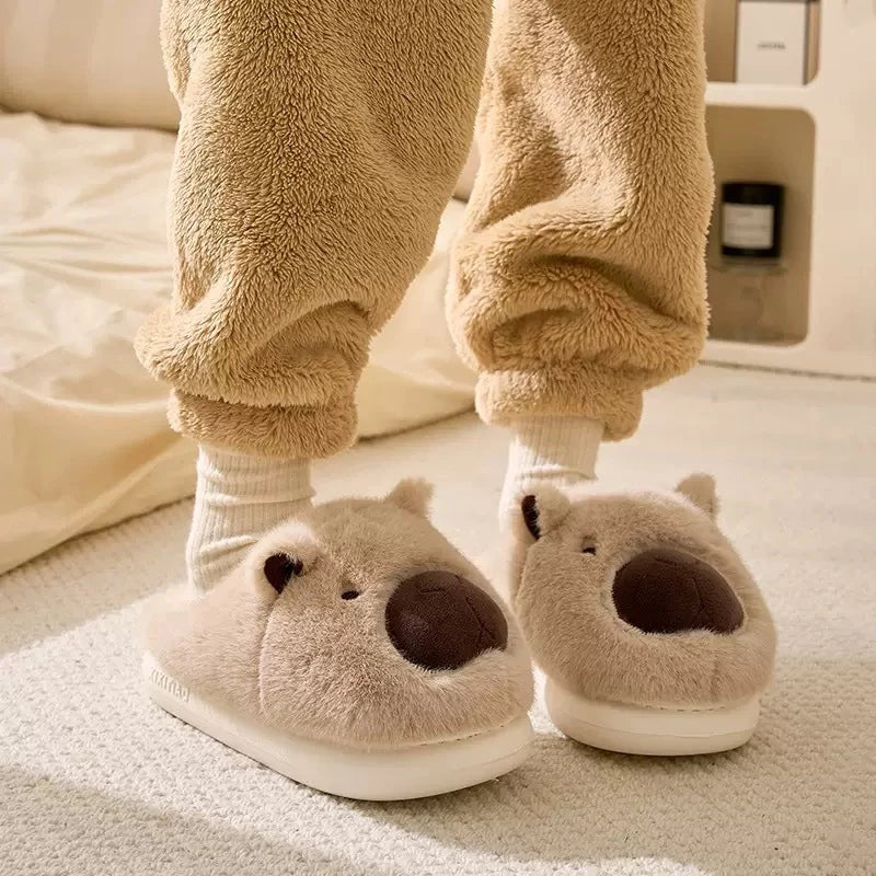 Pantufa de Pelúcia Capifofura Confortável e Antiderrapante - Loja Femizza