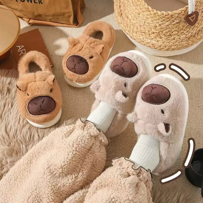 Pantufa de Pelúcia Capifofura Confortável e Antiderrapante - Loja Femizza