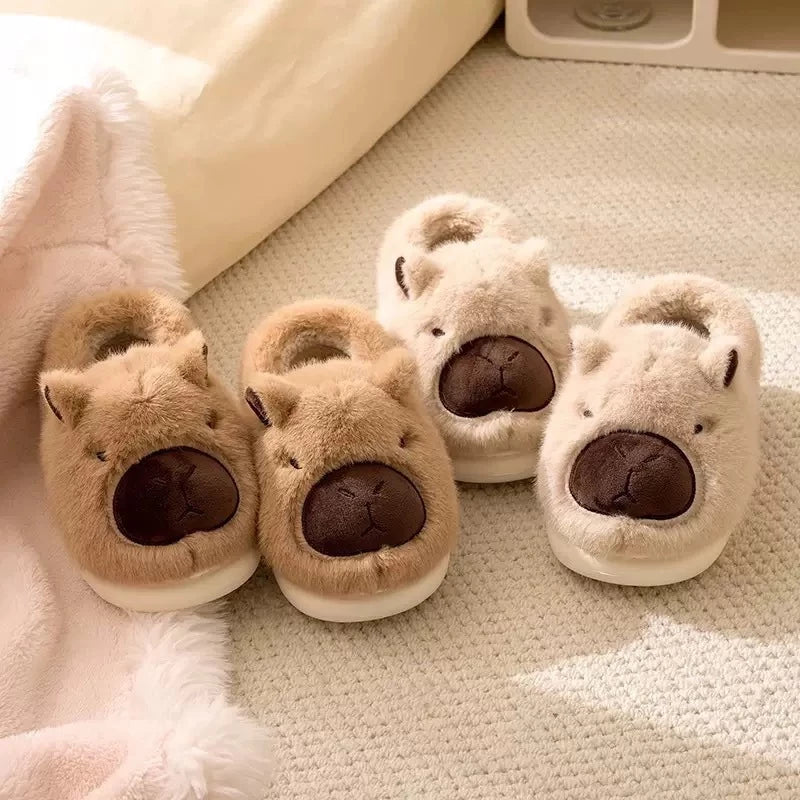 Pantufa de Pelúcia Capifofura Confortável e Antiderrapante - Loja Femizza