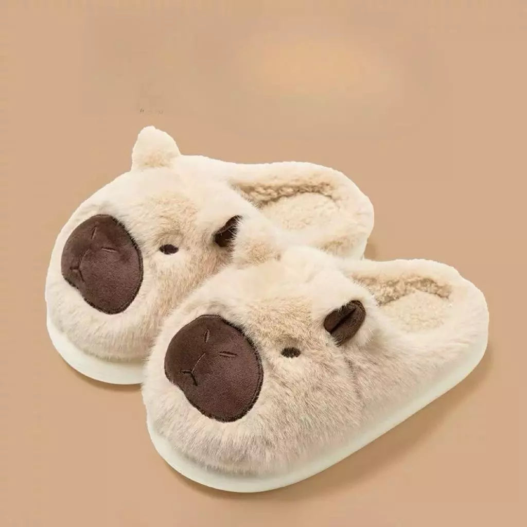 Pantufa de Pelúcia Capifofura Confortável e Antiderrapante - Loja Femizza