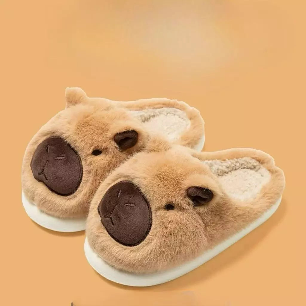 Pantufa de Pelúcia Capifofura Confortável e Antiderrapante - Loja Femizza
