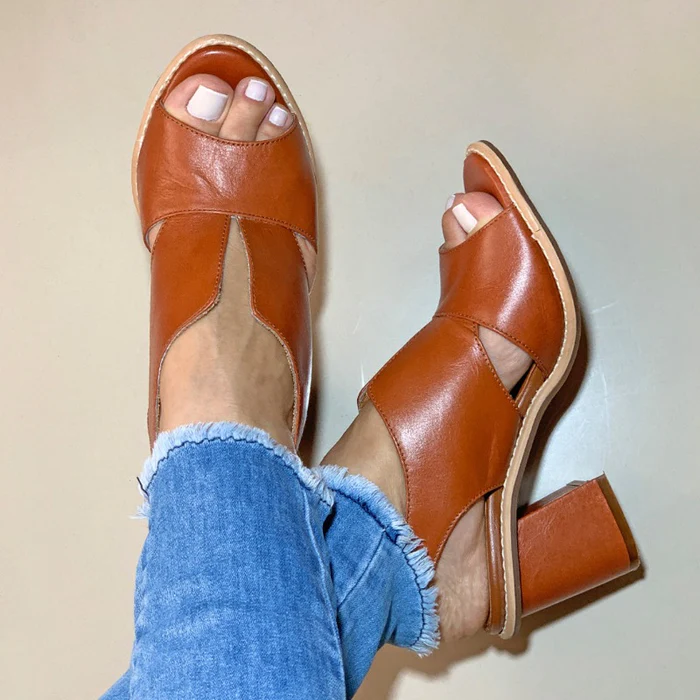 Sandália Feminina de Couro Leather - Loja Femizza