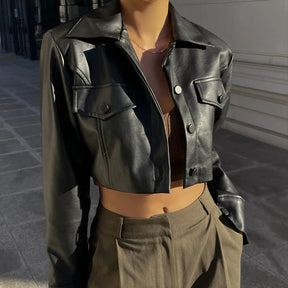 Jaqueta Feminina Cropped em Couro Genuino Femizza - Loja Femizza