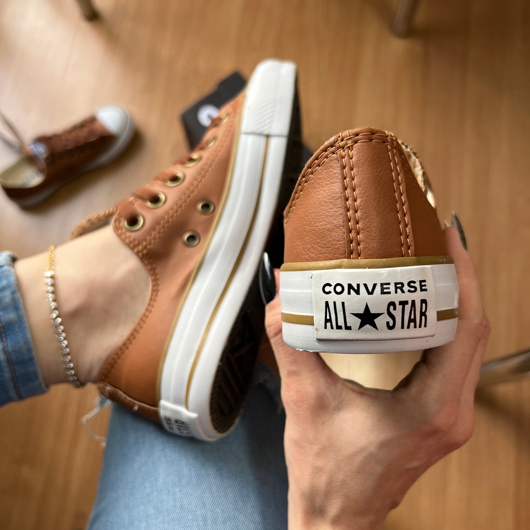 [PAGUE 1 LEVE 2] Tênis All Star Courino Feminino Premium + BRINDE